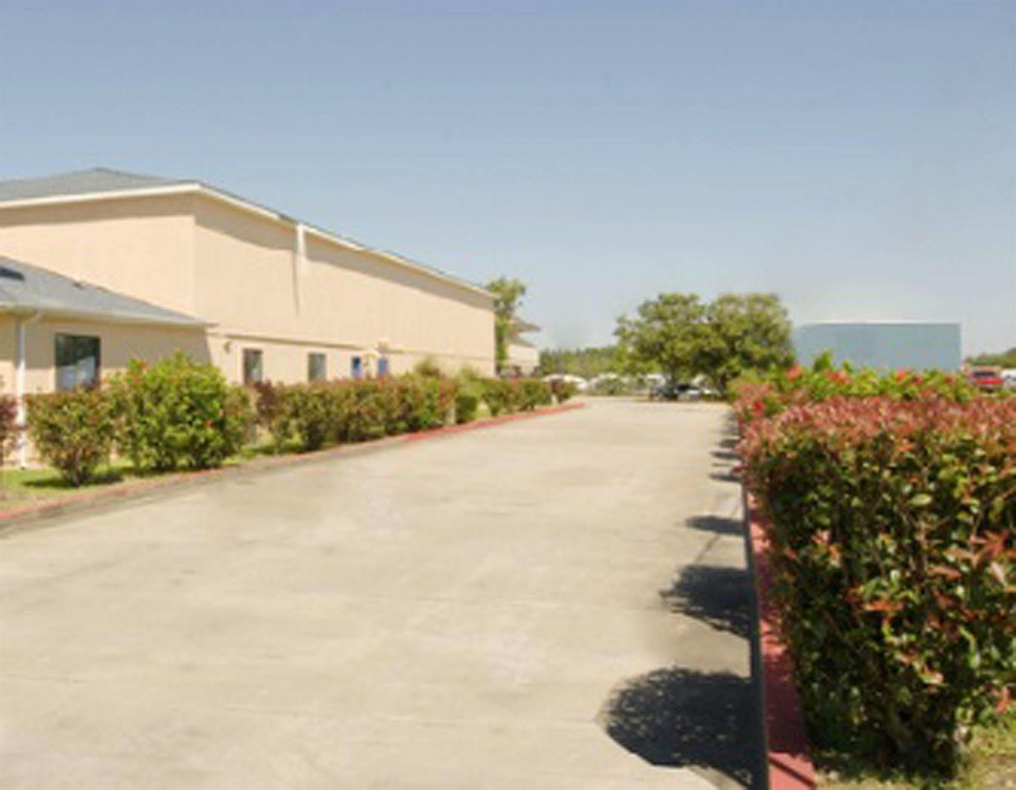 Americas Best Value Inn And Suites Groves Exterior foto